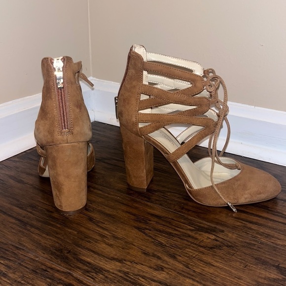 MARC FISHER Shellie Suede Pump - Size 8.5 - Picture 7 of 12